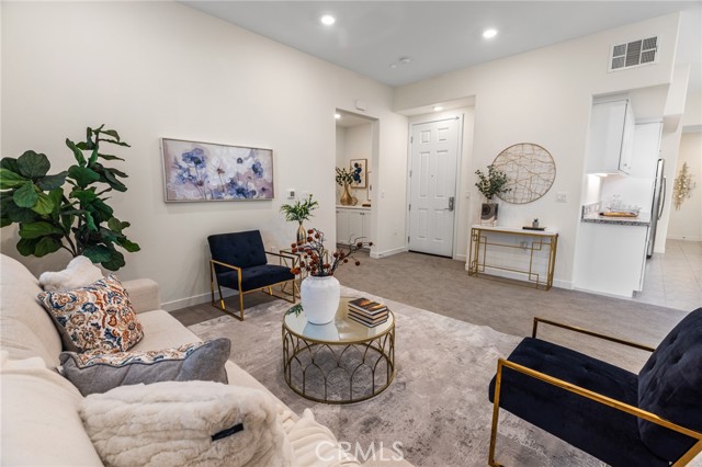 1863 S Union Street, Anaheim CA: https://media.crmls.org/medias/e784090f-dc90-4cf9-a69a-06a3cab7796a.jpg