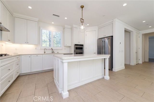 Detail Gallery Image 5 of 36 For 184 Villa, Irvine,  CA 92602 - 4 Beds | 3 Baths