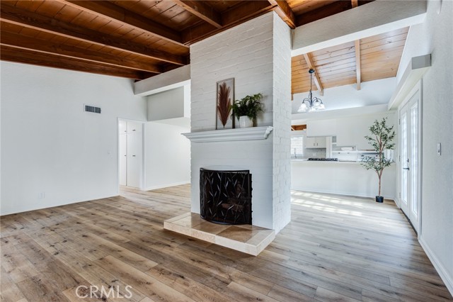 Detail Gallery Image 4 of 60 For 15224 Manzanares Rd, La Mirada,  CA 90638 - 3 Beds | 2 Baths