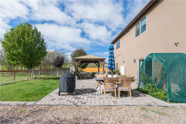 645 Catala Way, San Miguel CA: https://media.crmls.org/medias/e785de6b-b107-454a-8d80-f591db5b8660.jpg