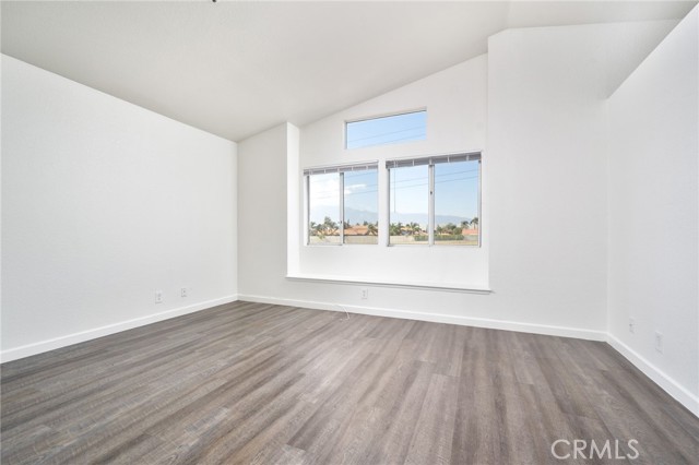 Detail Gallery Image 23 of 31 For 15642 Coventry Ln, Fontana,  CA 92337 - 3 Beds | 2/1 Baths