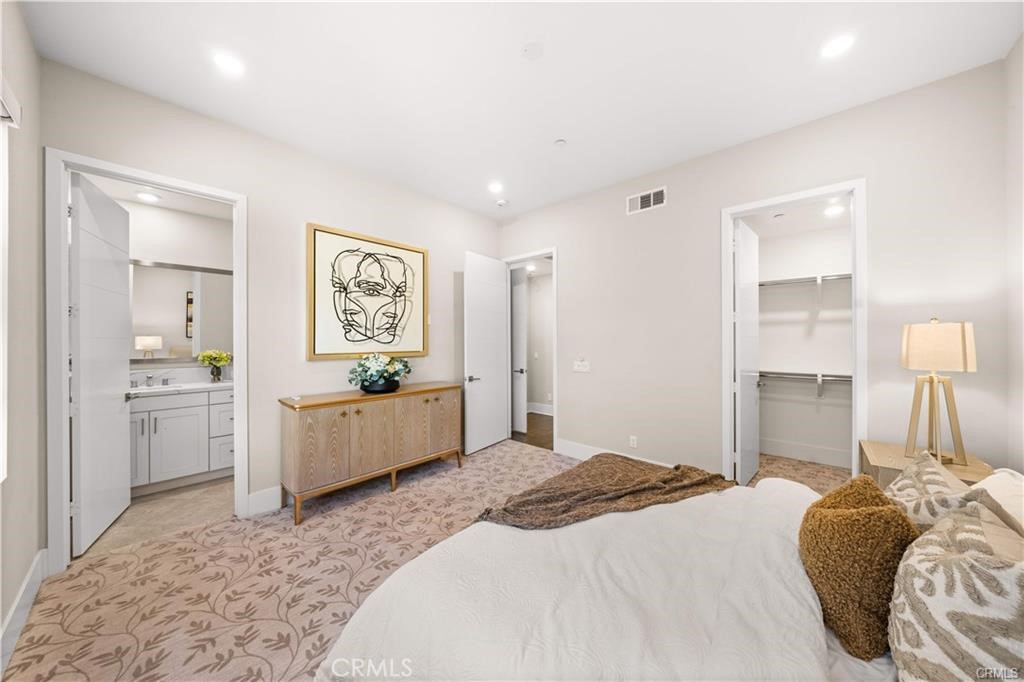 MLS #OC26132991 image #19