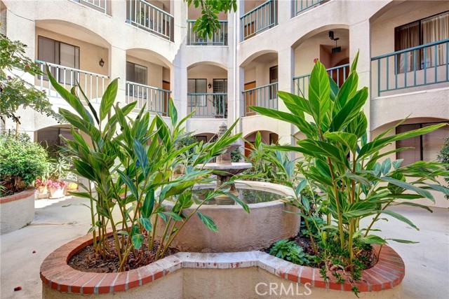 Detail Gallery Image 18 of 25 For 4200 via Arbolada #104,  Los Angeles,  CA 90042 - 1 Beds | 1 Baths