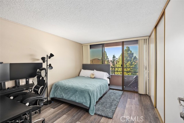 Detail Gallery Image 23 of 32 For 24055 Paseo Del Lago #303,  Laguna Woods,  CA 92637 - 2 Beds | 2 Baths