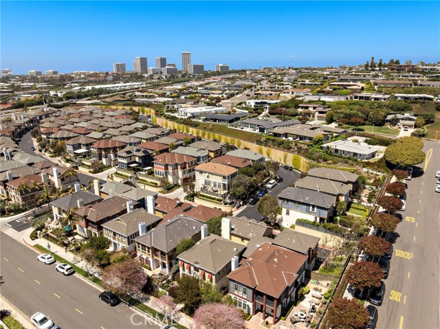 Detail Gallery Image 17 of 38 For 2741 Bungalow Pl, Corona Del Mar,  CA 92625 - 2 Beds | 2 Baths