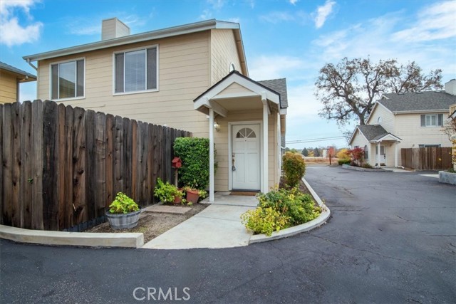 Detail Gallery Image 3 of 25 For 9323 Musselman Dr #6,  Atascadero,  CA 93422 - 2 Beds | 2/1 Baths