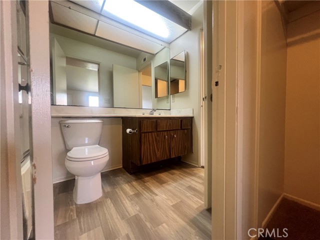 936 Fairway Drive, Colton CA: https://media.crmls.org/medias/e78caf68-0873-4848-a5c5-7ffd16acf90c.jpg