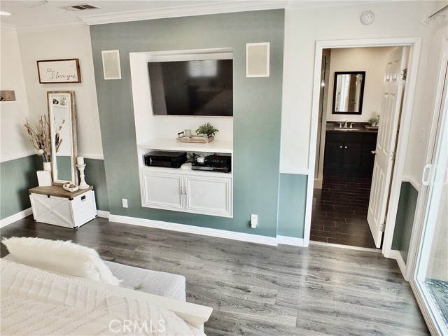 4513 N Paramount Boulevard, Lakewood CA: https://media.crmls.org/medias/e78d5ec2-8b6d-4579-be08-5e2a145ec743.jpg