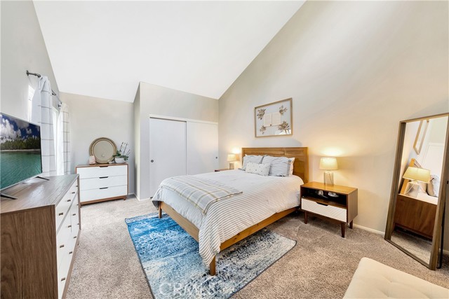 2915 Barrington Court, Fullerton CA: https://media.crmls.org/medias/e78d6f4b-3b5d-4512-baf7-3c9f94484971.jpg