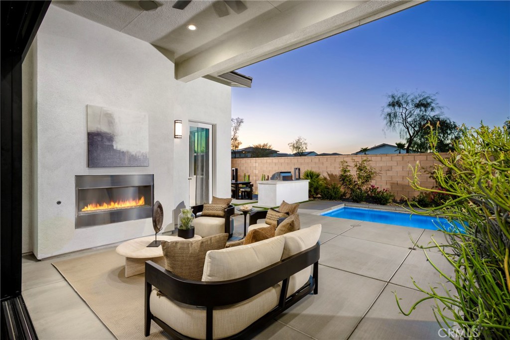 MLS #OC25253461 image #2