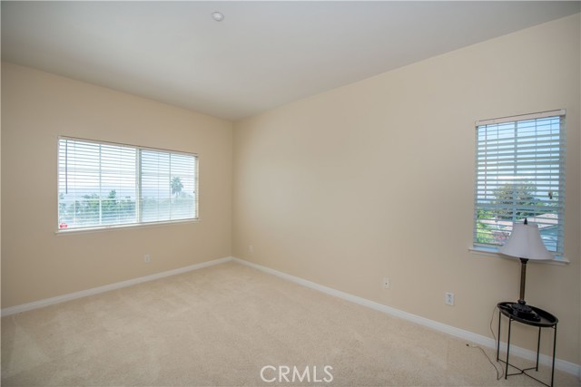 28817 Terrace Drive, Highland CA: https://media.crmls.org/medias/e78dd691-9179-4aa8-9b9f-926549e66c7d.jpg