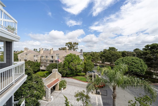 Front Image Thumbnail for CRPW26064482