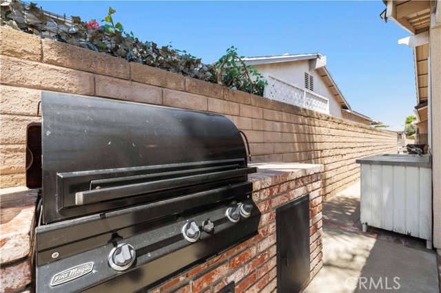 Detail Gallery Image 31 of 37 For 2245 N Parker Ct, Simi Valley,  CA 93065 - 3 Beds | 2 Baths
