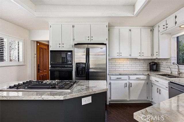 Detail Gallery Image 9 of 44 For 1020 Par, Paso Robles,  CA 93446 - 3 Beds | 2/2 Baths