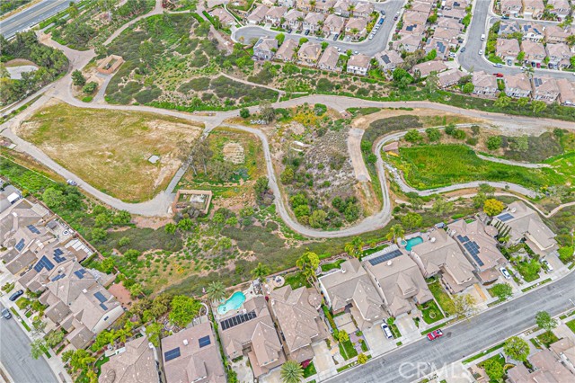 3884 Whistle Train Road, Brea CA: https://media.crmls.org/medias/e78fbe3b-8b58-41b6-bf8a-455dc6730596.jpg