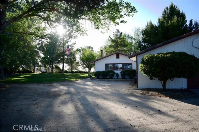 Detail Gallery Image 24 of 27 For 10831 Monte Vista, Phelan,  CA 92371 - 3 Beds | 2 Baths