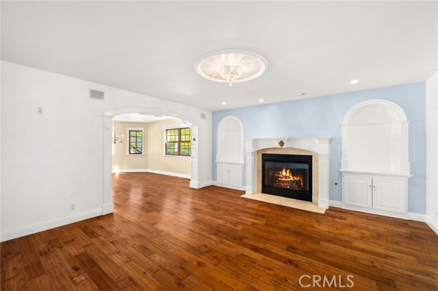 Detail Gallery Image 6 of 47 For 24449 Nan Court, Diamond Bar,  CA 91765 - 6 Beds | 4/1 Baths