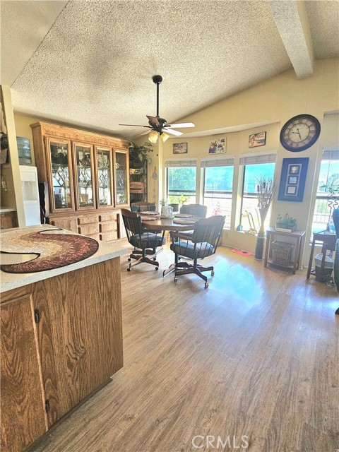 Detail Gallery Image 19 of 53 For 24600 Mountain Ave #19,  Hemet,  CA 92544 - 3 Beds | 2 Baths