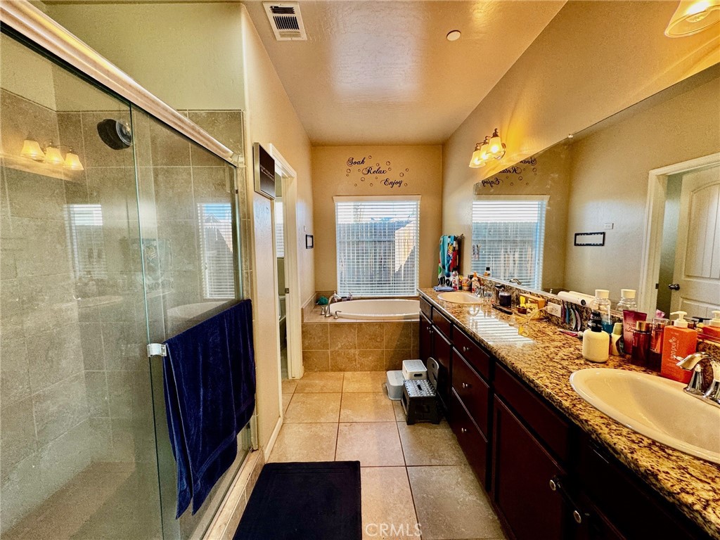 MLS #SR25265780 image #18