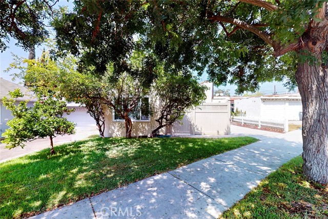 Detail Gallery Image 3 of 27 For 1203 Kenilworth Ave, Glendale,  CA 91202 - 1 Beds | 1 Baths