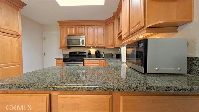 4513 Bidwell Street photo 7
