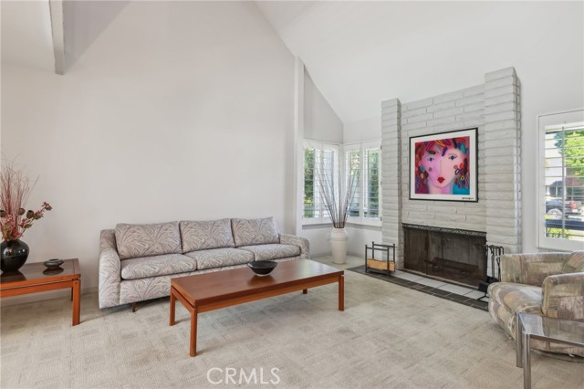 8351 Kentland Avenue, West Hills CA: https://media.crmls.org/medias/e7922489-cb67-4738-8961-33698b0134e3.jpg