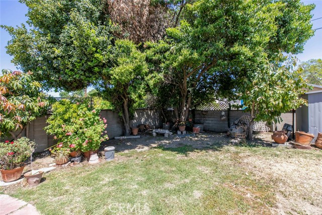 Detail Gallery Image 35 of 45 For 14719 Wyandotte St, Van Nuys,  CA 91405 - 2 Beds | 1/1 Baths