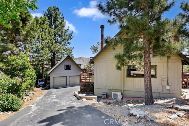 Detail Gallery Image 21 of 22 For 2300 Lausanne Dr, Wrightwood,  CA 92397 - 4 Beds | 2 Baths