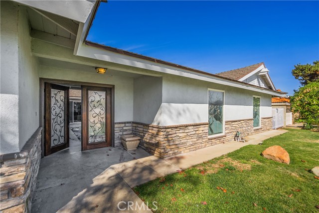 Detail Gallery Image 2 of 45 For 2233 Angelcrest Dr, Hacienda Heights,  CA 91745 - 5 Beds | 3 Baths