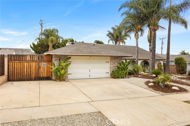 Detail Gallery Image 2 of 50 For 2784 Wanda Ave, Simi Valley,  CA 93065 - 3 Beds | 2 Baths