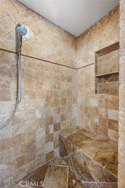202 Lucia Avenue, Redondo Beach, California 90277, 5 Bedrooms Bedrooms, ,3 BathroomsBathrooms,Residential,Sold,Lucia,SB21191520