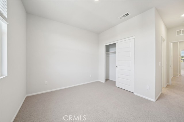 221 Aurora Lane, Pomona CA: https://media.crmls.org/medias/e7959ae6-68fc-476d-817e-21a9d6199984.jpg