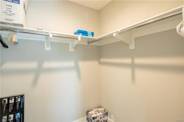 Detail Gallery Image 19 of 28 For 3827 Laurita Ave, Pasadena,  CA 91107 - 5 Beds | 5 Baths