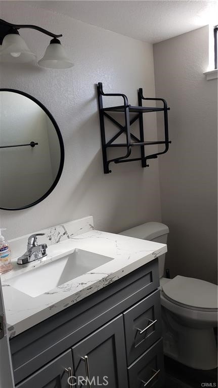 Detail Gallery Image 6 of 17 For 27609 Silver Lakes, Helendale,  CA 92342 - 3 Beds | 2/1 Baths