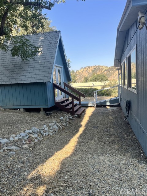 Detail Gallery Image 3 of 19 For 900 Canyon Dr, Lebec,  CA 93243 - 3 Beds | 2 Baths