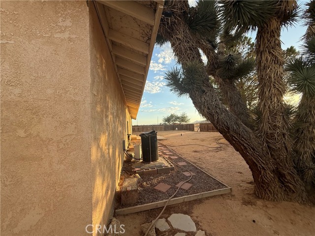 Detail Gallery Image 14 of 75 For 243 Balboa Ave, Mojave,  CA 93501 - 3 Beds | 2 Baths