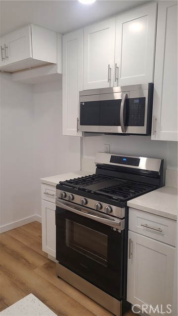 13120 Dronfield Avenue photo 4