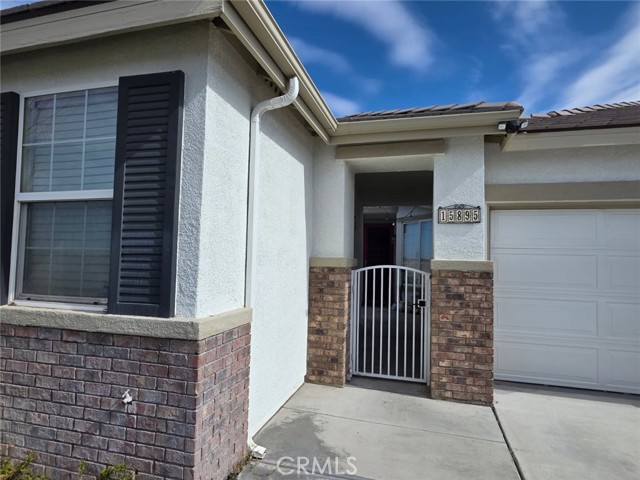Detail Gallery Image 3 of 20 For 15895 Green Acres Ct, Victorville,  CA 92394 - 4 Beds | 2 Baths