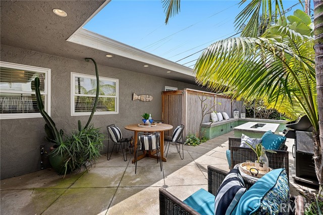 256 Avenida Madrid, San Clemente CA: https://media.crmls.org/medias/e798a4cc-34dc-46fb-b759-dd7dde25b522.jpg