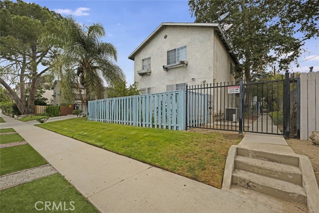 Detail Gallery Image 1 of 24 For 12351 Osborne Pl #15,  Pacoima,  CA 91331 - 2 Beds | 1/1 Baths