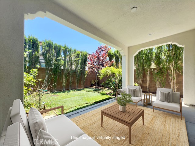 Detail Gallery Image 17 of 19 For 19402 Snowdon Ln, Huntington Beach,  CA 92646 - 4 Beds | 3 Baths