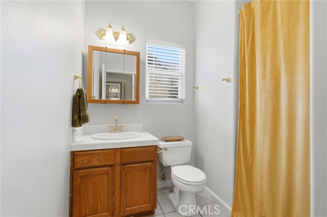 Detail Gallery Image 23 of 56 For 903 W Sandstone Ct, Hanford,  CA 93230 - 4 Beds | 3 Baths