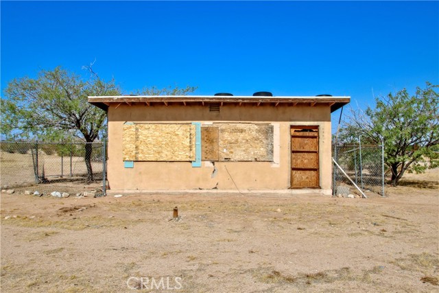 Detail Gallery Image 5 of 45 For 62105 Moon Dr, Joshua Tree,  CA 92252 - 1 Beds | 2 Baths