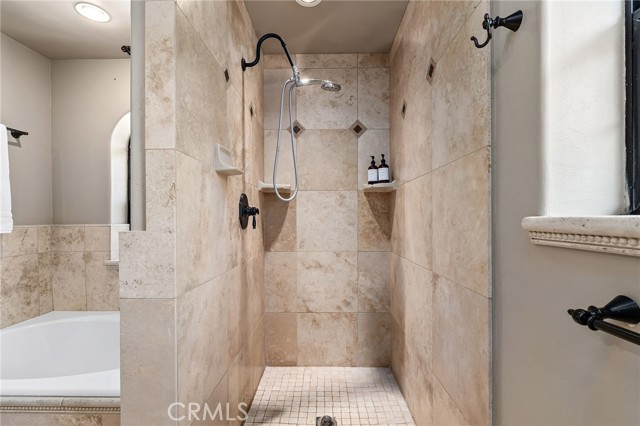 4680 Songbird, Chico CA: https://media.crmls.org/medias/e79a9163-404f-4bb2-a4ed-25e5894161f8.jpg