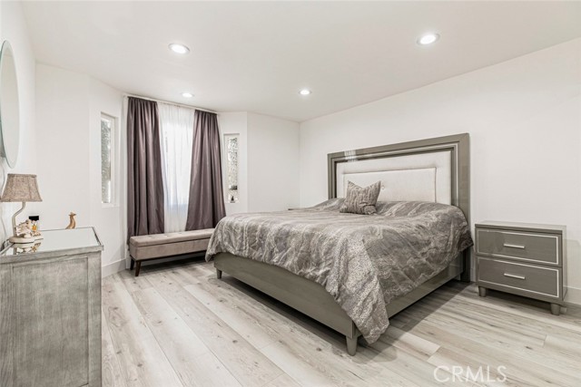 Image 14 of 68 For 23500 Lloyd Houghton Place