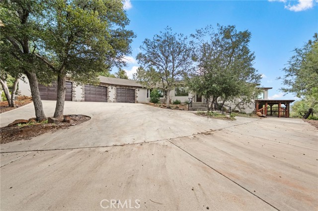 Detail Gallery Image 14 of 70 For 4251 Highway 79, Julian,  CA 92036 - 3 Beds | 3 Baths