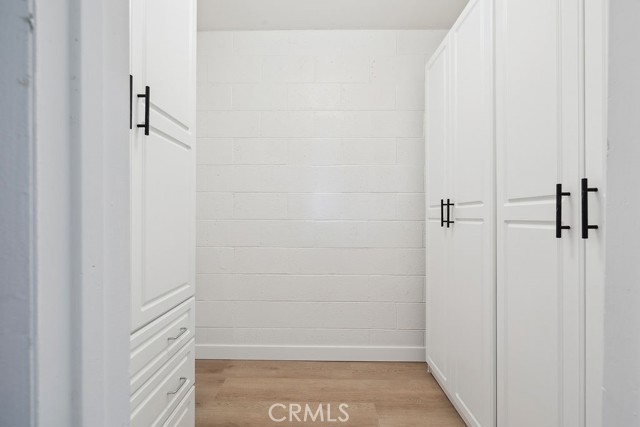6101 Fulton Avenue, Van Nuys CA: https://media.crmls.org/medias/e79d435a-eace-4f6e-978a-017a86bb51d8.jpg