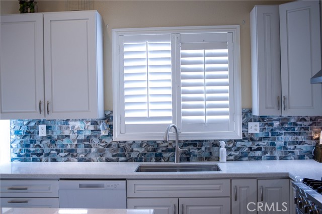 26412 Clydesdale Lane, Moreno Valley CA: https://media.crmls.org/medias/e79d6e5c-3b02-451e-8c46-ce4eb300bbbd.jpg