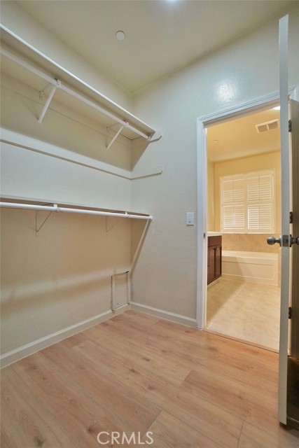 Detail Gallery Image 41 of 57 For 3000 Sunnyside Ct, Visalia,  CA 93292 - 3 Beds | 2 Baths