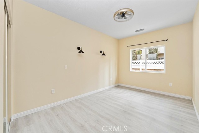 Detail Gallery Image 14 of 35 For 15688 Kingswood, Victorville,  CA 92392 - 4 Beds | 3 Baths